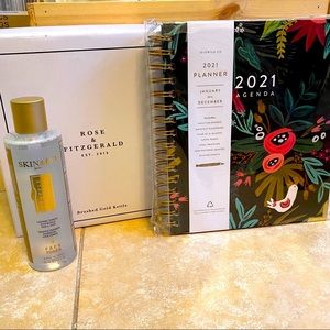 Causebox gold kettle, planner and toner